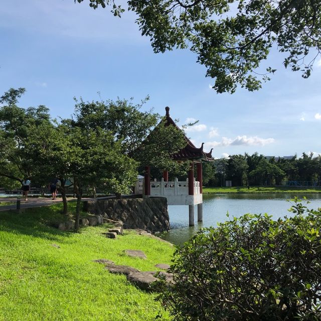 龍🐲潭觀光大池