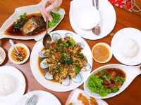 ร้านเด็ดรวมอาหารพื้นเมือง จ.ระนอง