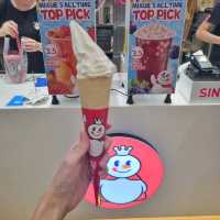 Affordable Ice Cream & Tea in Singapore🍦