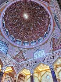 The unique architectural of the ‘Pink Mosque’