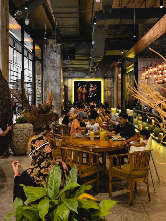 Popular Balinese Restaurant: Ole-Ole Bali👺