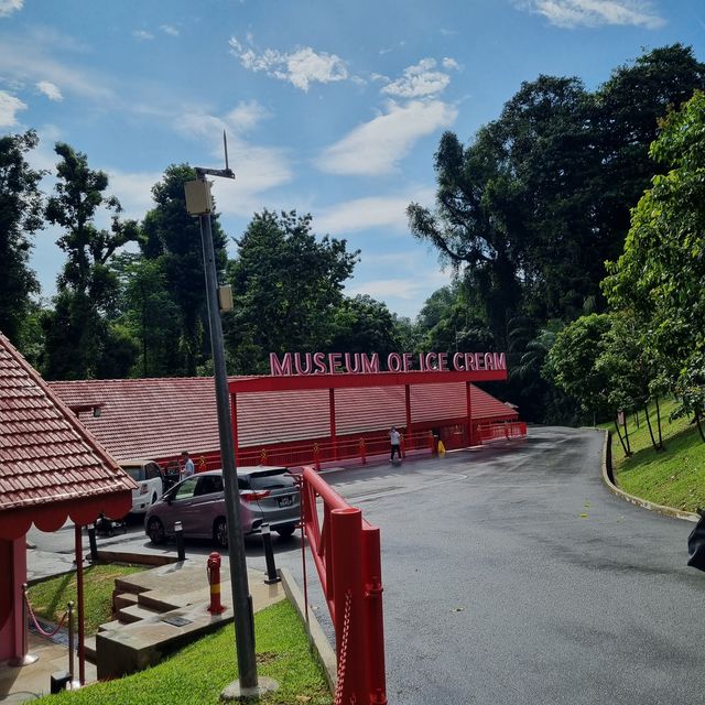 MUSEUM OF ICE CREAM