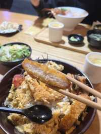 觀塘工廈抵食精緻定食