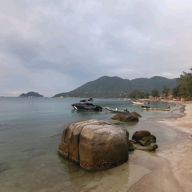 หาดทรายรี เกาะเต่า