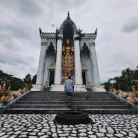 วัดสลัก