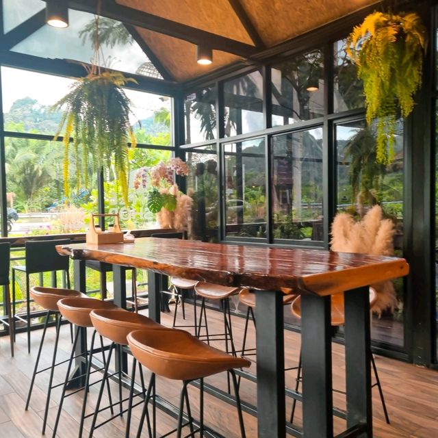 Bridge Hill Cafe ⛰️🍀 คาเฟ่วิวเขาสก