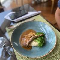 環境舒適 抵食semi lunch buffet @ Olea