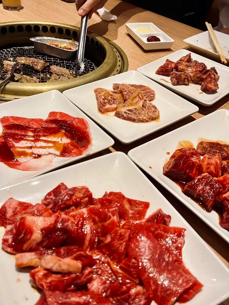日本 大阪国産牛焼肉食べ放題