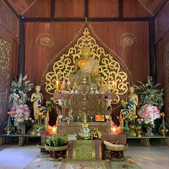 วัดแม่กำปอง วัดสวยท่ามกลางธรรมชาติที่ร่มรื่น