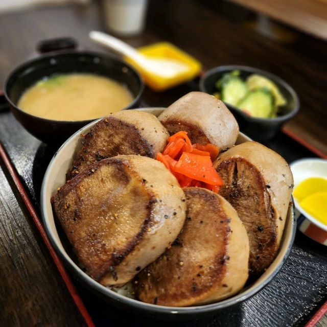 绝世美味鹽燒牛脷😋😋😋