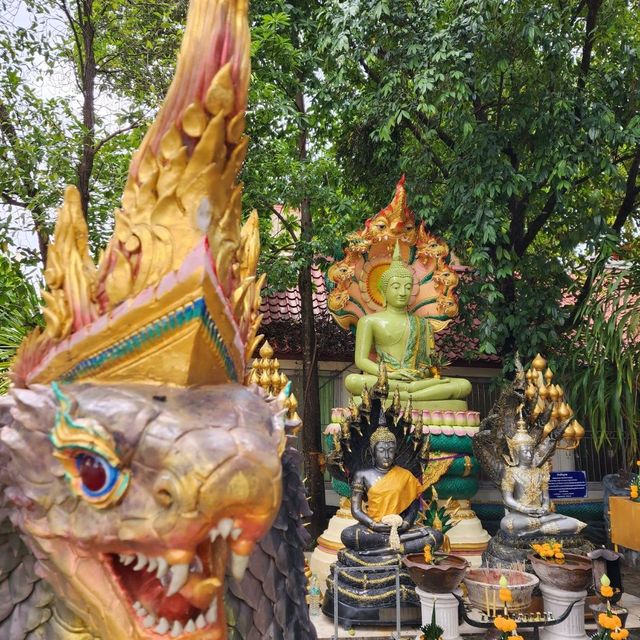 พระธาตุนคร พระธาตุประจำวันเกิดของคนเกิดวันเสาร์