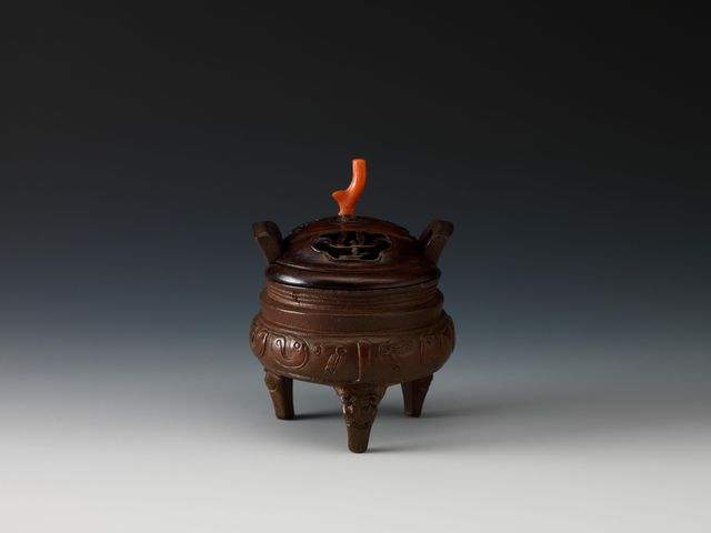 茶具文物館「文人文玩」展覽帶領觀眾認識中國文人用具與茶生活