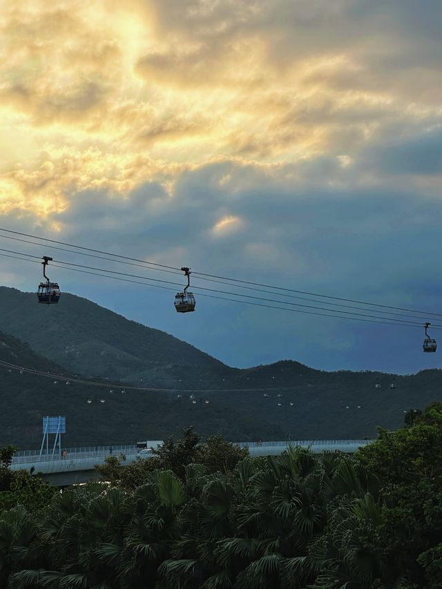 [香港] 搭纜車看大佛和山海美景 世界十大最佳纜車-昂坪360纜車
