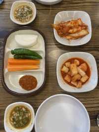 🇰🇷韓国 / ソウル 冬の韓国旅行にオススメ♥️絶品🥇お肉たっぷり噂のカムジャタン😋 