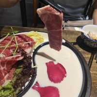 滾得囍宮廷火鍋小炒