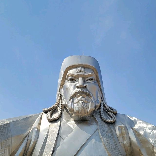 해외여행 몽골 징기스칸 공원에서 독수리와 함께 사진찍기