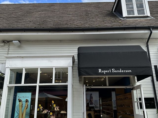 Bicester Village 購物+小孩的公園！