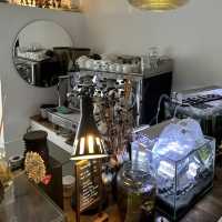 W8  viangpha cafe