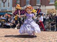 Disney Halloween Time 玩轉大街派對