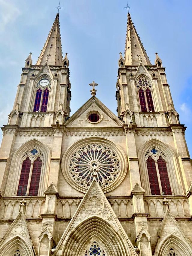 ⛪️ 廣州-石室聖心大教堂 ⛪️