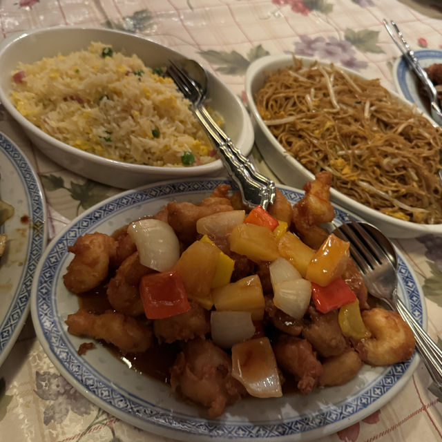 Best Chinese Restaurant in town!!!! 