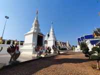 ไหว้12พระธาตุประจำปีเกิด @วัดเด่นสะหรีศรีเมืองแกน