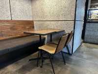 東京・門前仲町。『MONZ CAFE』の苺アンドック