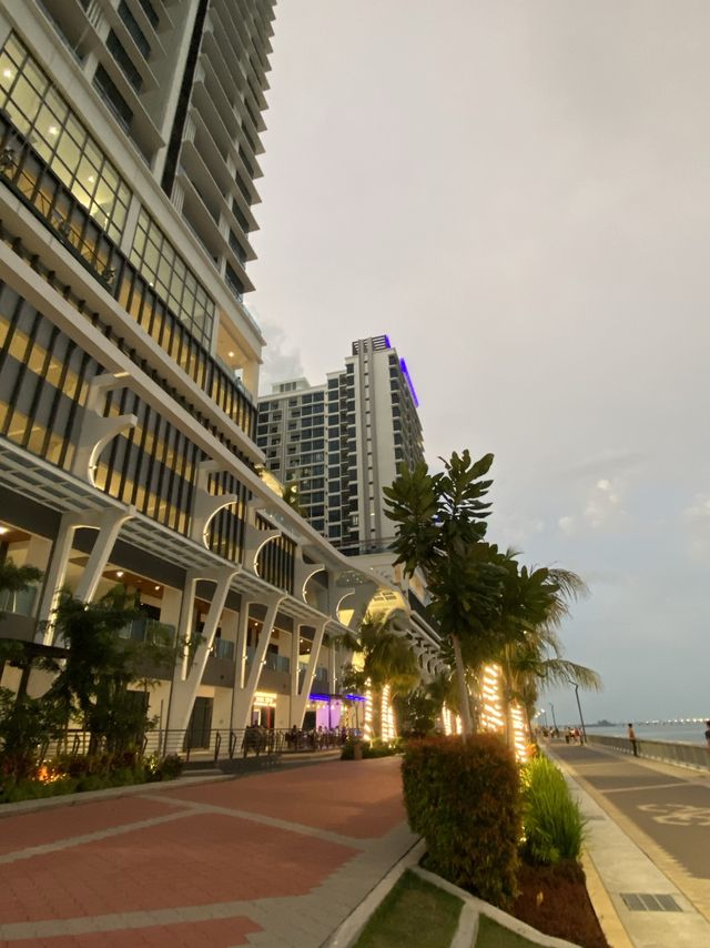 Fried Chicken and Beer with Sea View, Penang🇲🇾