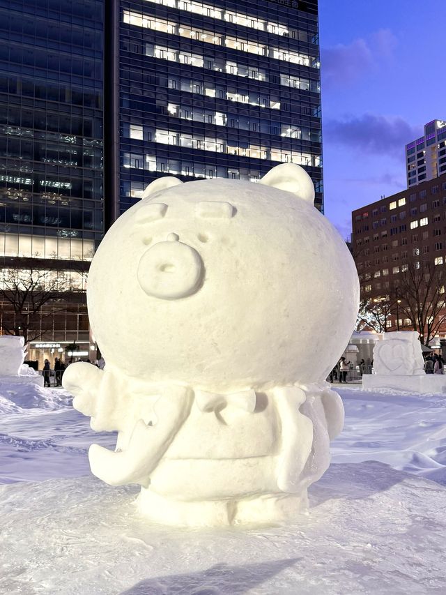 札幌　札幌観光　さっぽろ雪まつり2024 大通会場　ウポポイ✖️ゴールデンカムイ