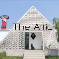 ดุ๊กดิ๊ก ณ The Attic  กาญจนบุรี