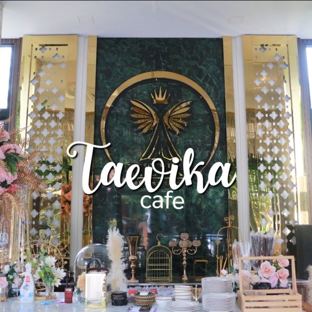 มาทานทุเรียน ที่ Taevika cafe
