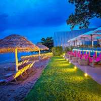 คาดฟ่ ที่พัก ที่เหมือนยกซานโตรินี่มาไว้ที่พัทยา