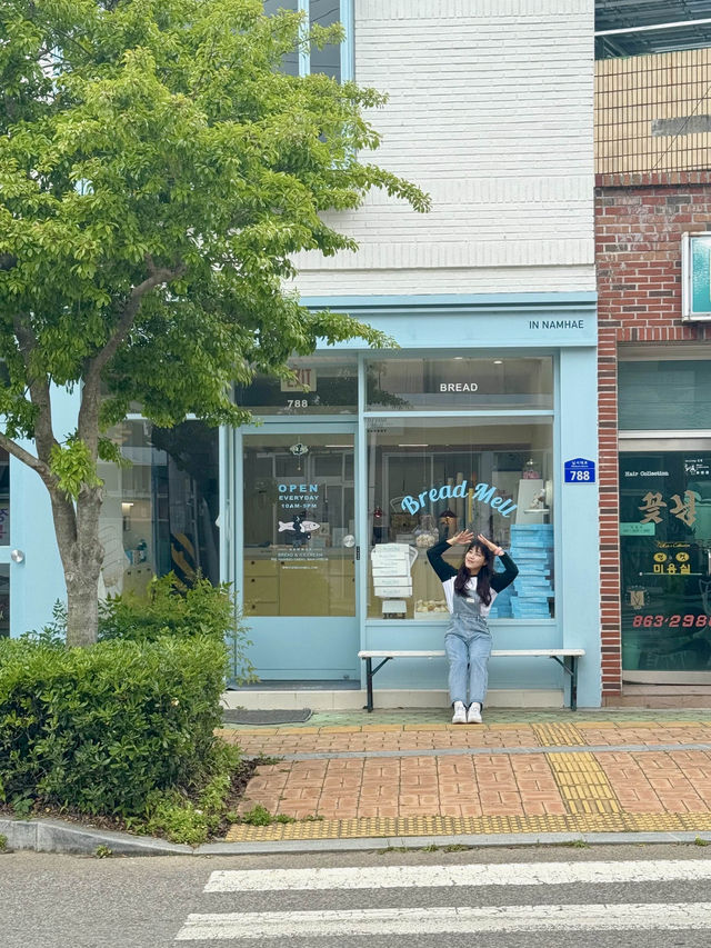 남해 멸치빵을 파는 카페?!