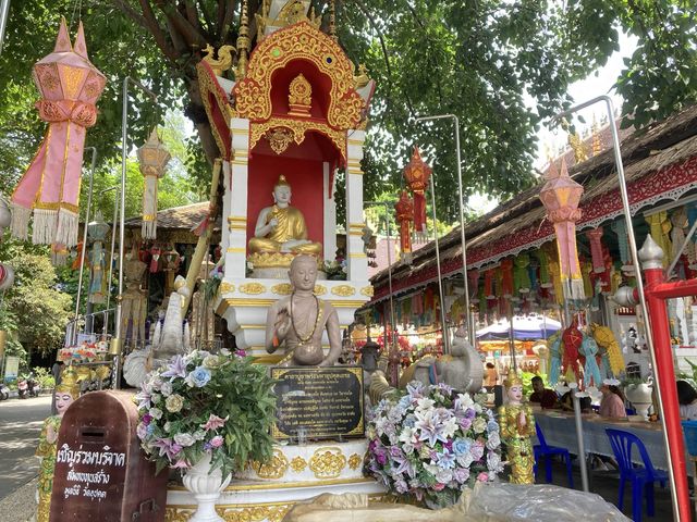 ติดขัดเรื่องเงินลองมาไหว้ขอพรที่ “วัดอุปคุต” 