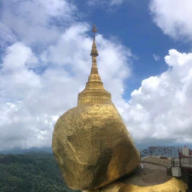 緬甸大金石