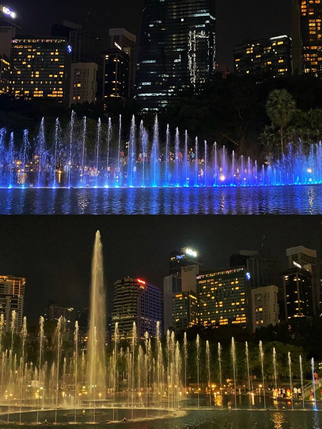 Water fountain show in the city centre ⛲️⛲️