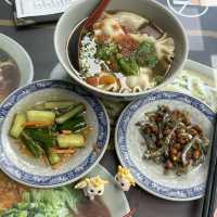 北投非吃不可的美食（山西刀削蕃茄牛肉麵）