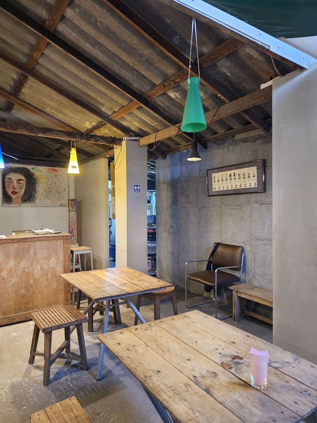 ร้านลับ จัดจ้านย่านหางดง ครัวเสวะนา เฮฮา 🍲  ร้านลับ จัดจ้านย่านหางดง ครัวเสวะนา เฮฮา 🍲