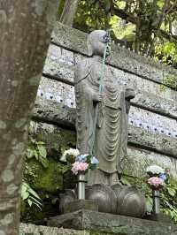 Kamakura with Thousands of Buddha