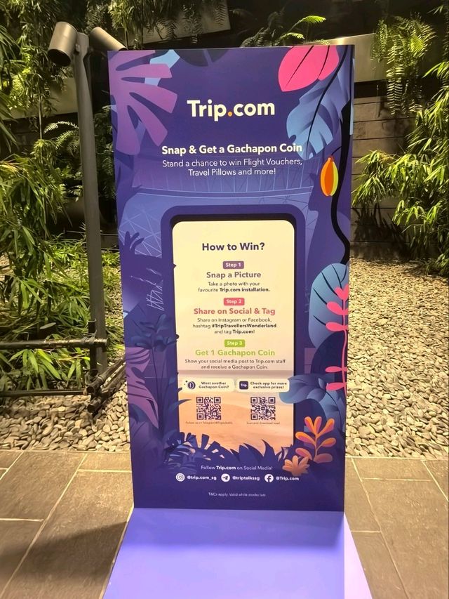 Trip.com photo booths @Jewel Changi 