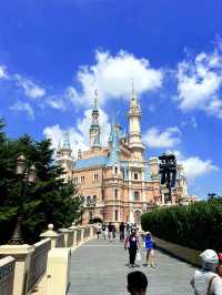 A Simple Guide to Shanghai Disneyland