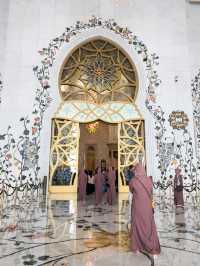【UAE】アブダビの世界一豪華な白亜のモスク🕌