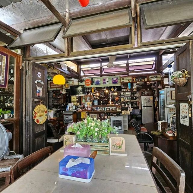 eight de klong คาเฟ่