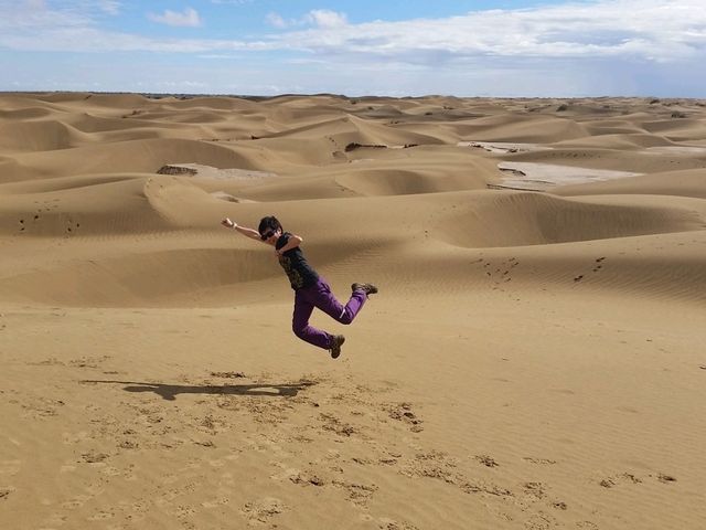 Desert Pit Stop: Fun and Adventure in the Taklamakan Desert