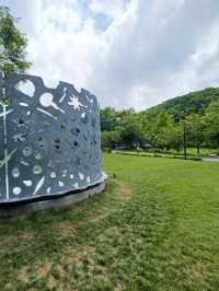 【札幌芸術の森美術館:北海道札幌市】自然の中の綺麗な美術館✨