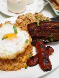 ร้านโมเดิร์นฟาสต์ฟู้ดลับๆในย่านเจริญนคร 