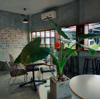 “Mulu"92 Cafe