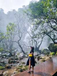 คลองลาน เดือนตุลา