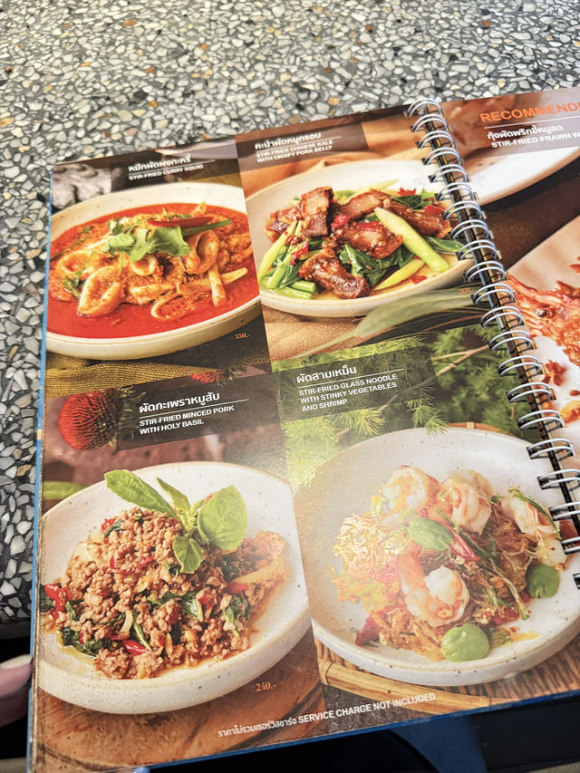 Glass House BOHO ร้านอาหารแนะนำพัทยา