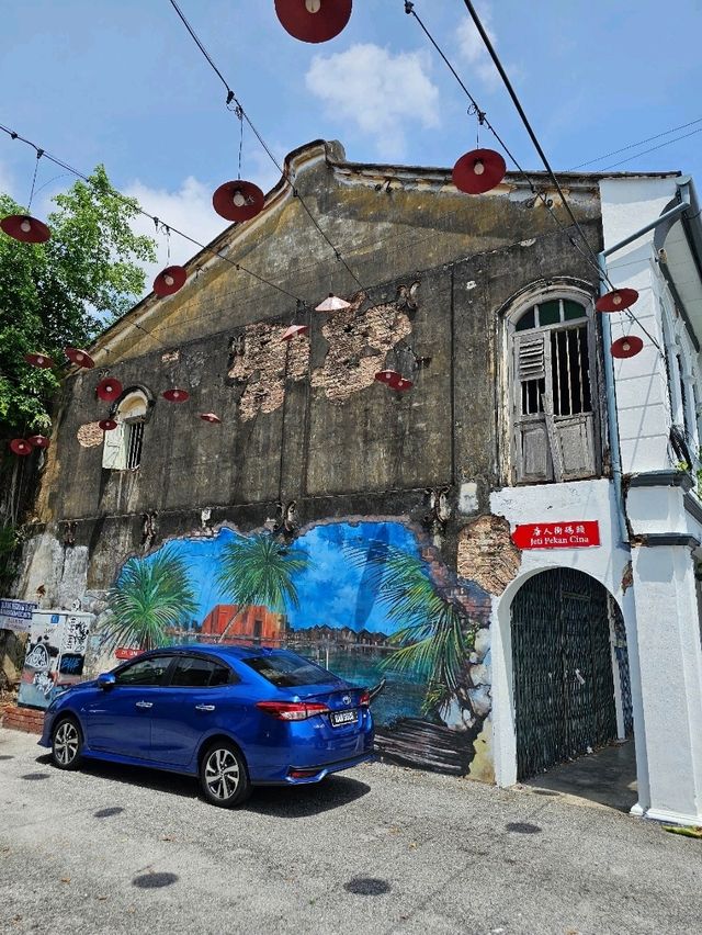 A Colorful Adventure: Exploring Alor Setar's Mural Art